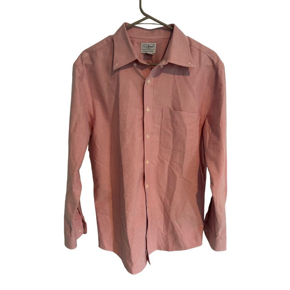 L.L. Bean buttoned shirt, Slightly Fitted, 15 1/2-33, 100% Cotton